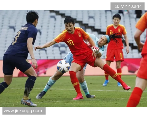 广州羽毛球队与深圳羽毛球队赛后复盘分析比赛节奏与战术对比