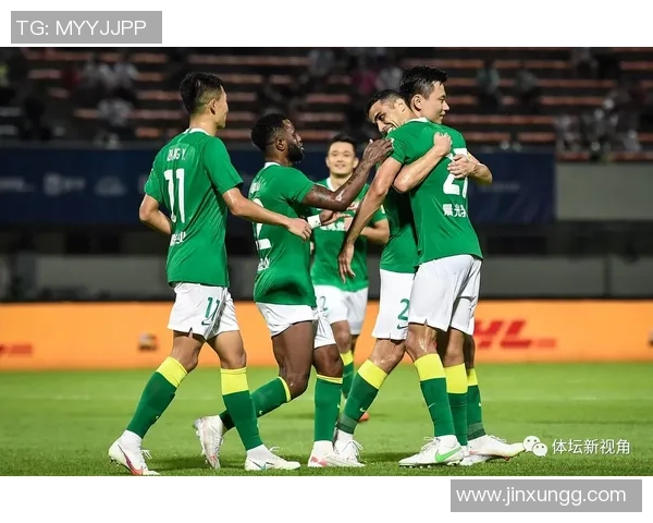 重庆乒乓球队在精英赛中以96分稳居积分榜首位展现强劲实力